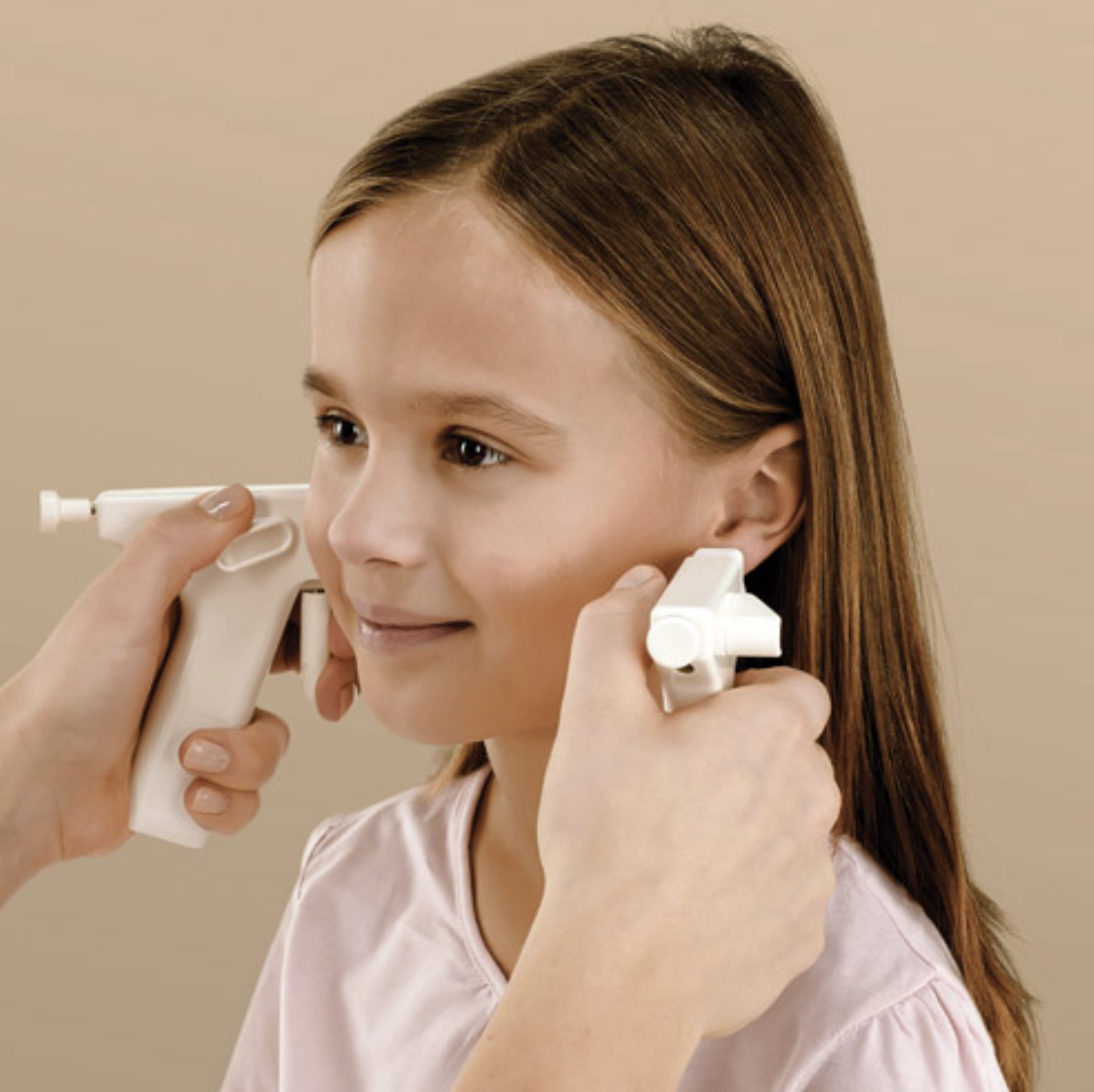 Blomdahl - bezpieczny system przekłuwania uszu ze Szwecji już w Polsce.